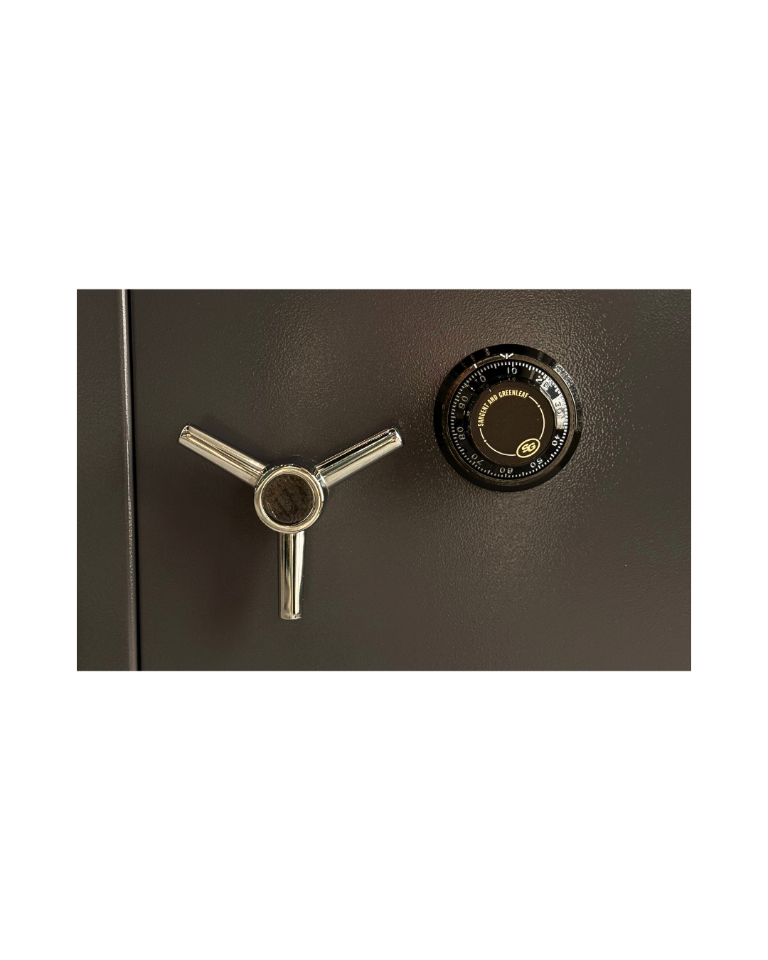 Close-up of Lagard mechanical combination lock and vault handle on USCAN SB-03C safe
